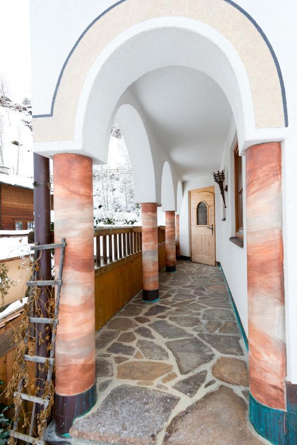 Haus Lanzelin In Salzburg Bed & Breakfast Гросарл Екстериор снимка